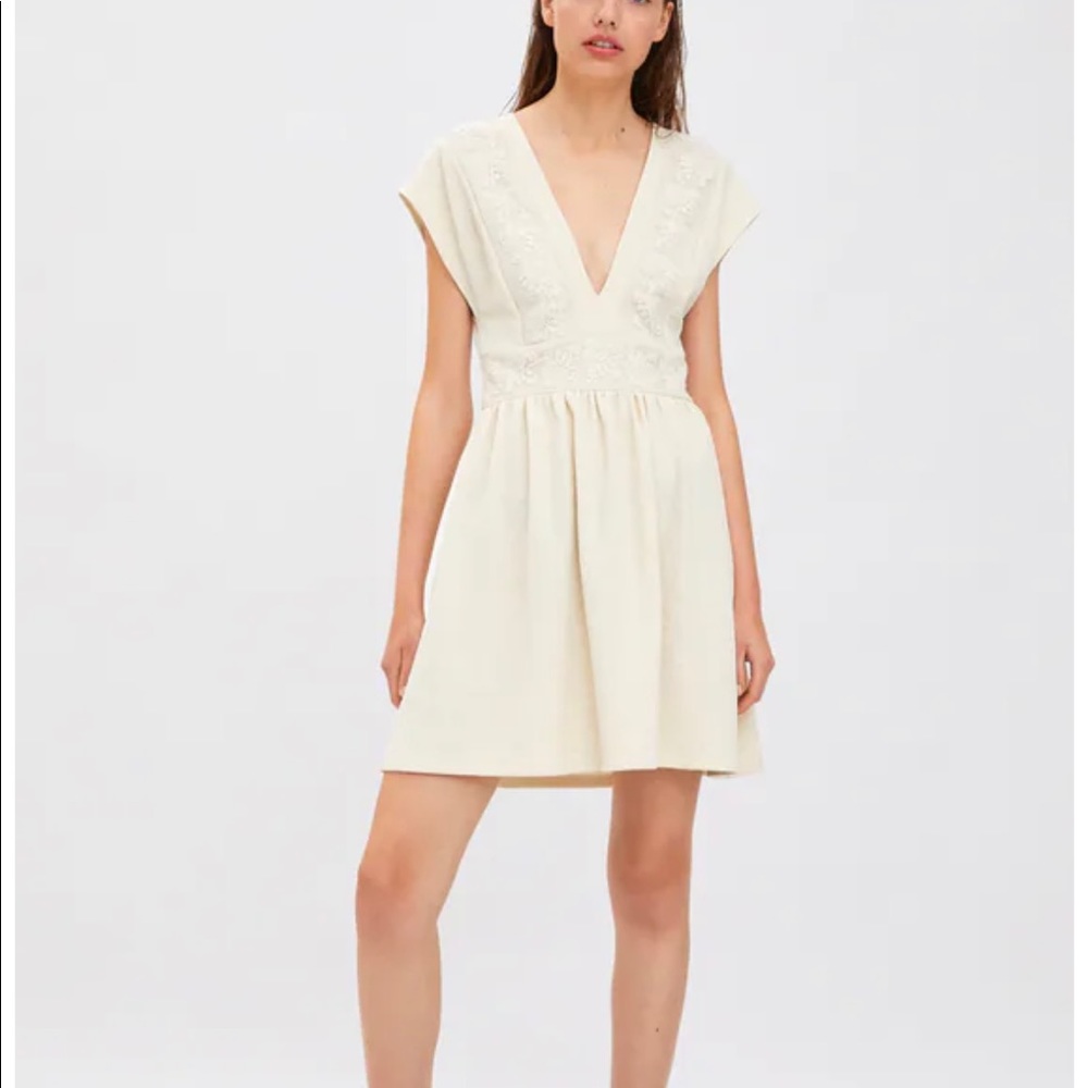 NWT Zara Contrasting Lace Dress